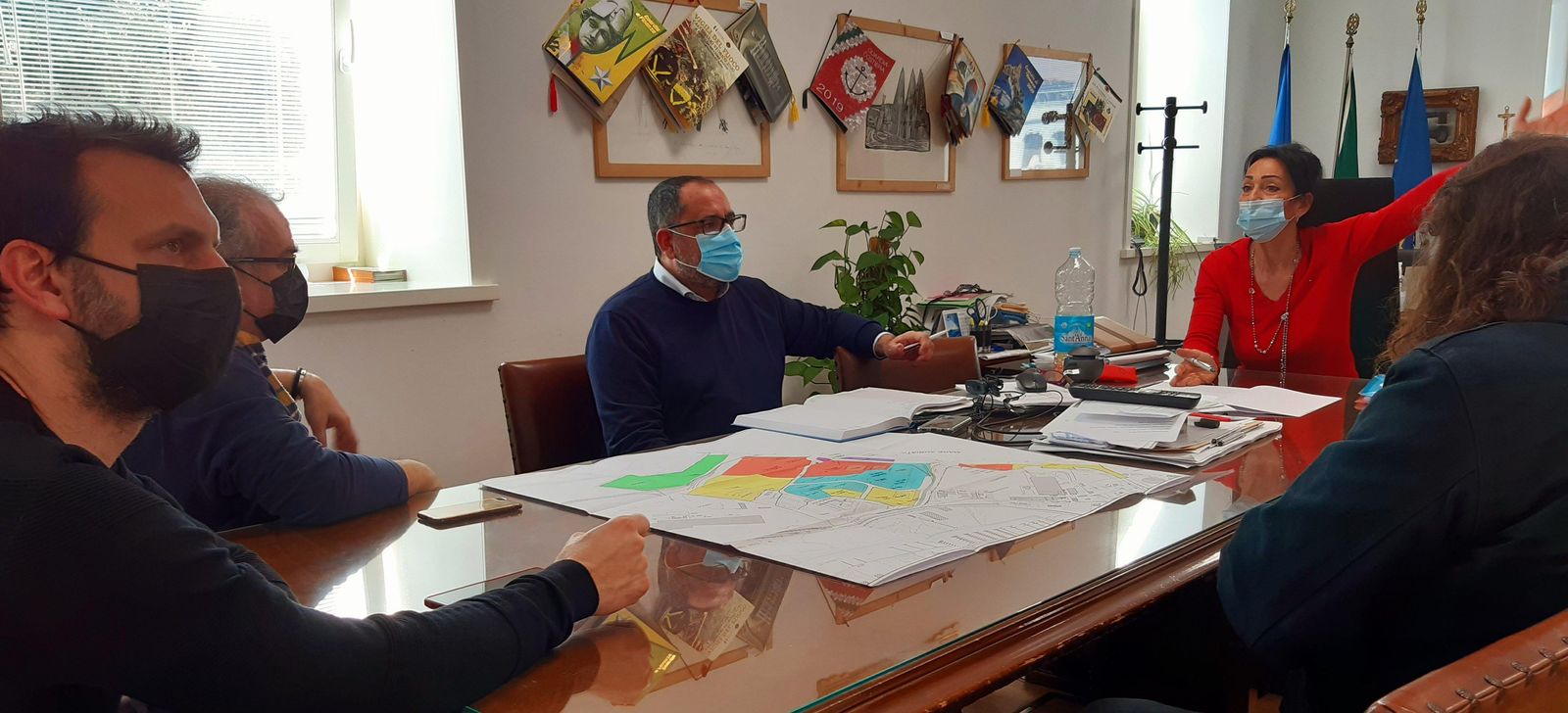 Immagine per Monfalcone, incontro tra sindaco Cisint e sindacati del Porto, «necessario un riconoscimento dell'importanza dello scalo»